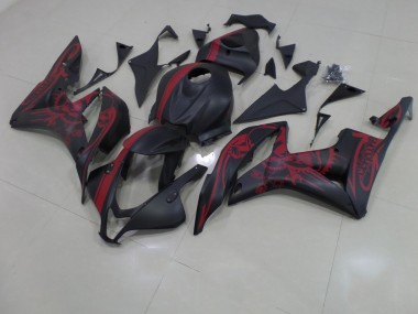 Matt Schwarzer roter Totenkopf mit Streifen Honda CBR 600 RR 2007-2008 Verkleidungen