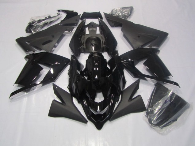Schwarz Kawasaki ZX10R 2003-2005 Verkleidung Schwarz Kawasaki ZX10R 2003-2005 Verkleidung